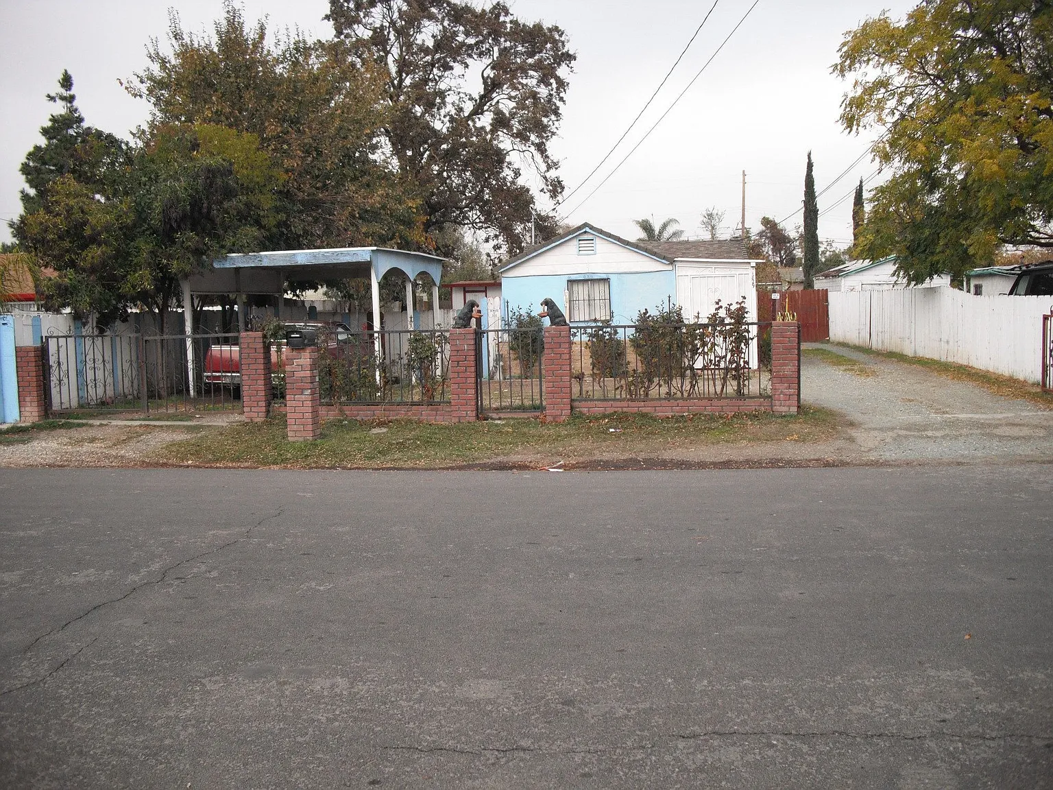 1831 E Clover Ln photo 1