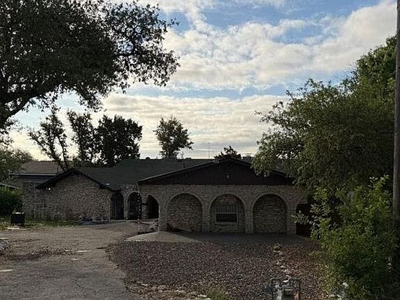 3rd image of 7818 Wild Eagle Rd
