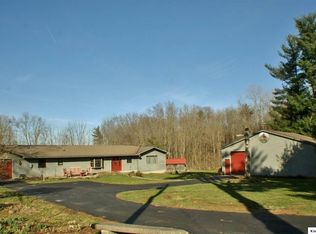 18782 Old Mansfield Rd, Fredericktown, OH 43019