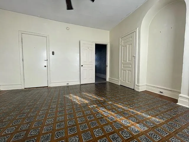 2219 Parrish St #3 — Photo 7