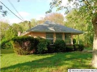 2042 Yorktowne Blvd, Toms River, NJ 08753