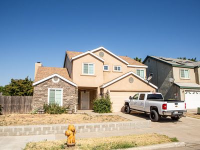 795 N Milner Street, Tulare, CA, 93274
