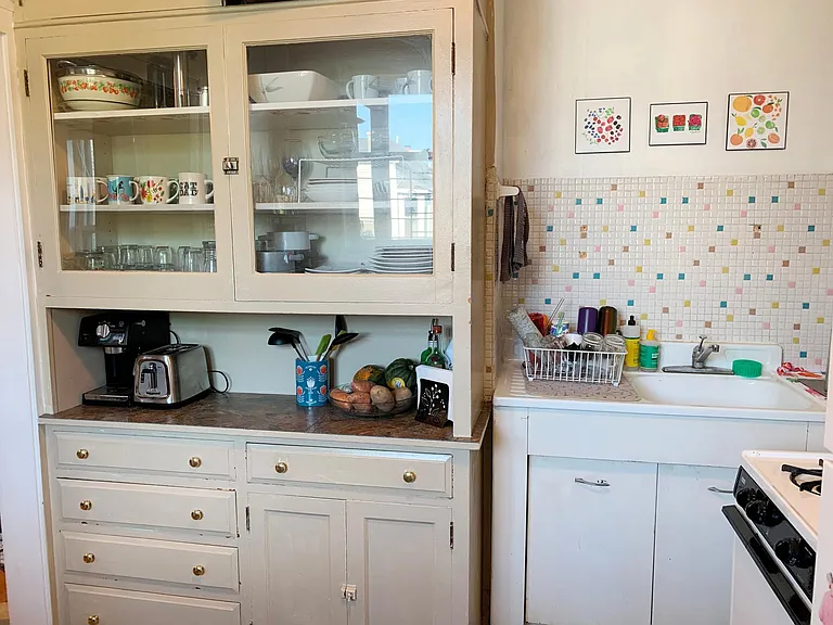 3709 N Hoyne Ave #2 — Photo 8