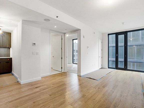 2nd image of 54 Noll St APT 332