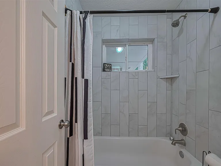 12602 Westleigh Dr — Photo 16