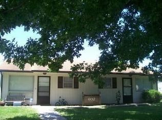602 NW Westvale Cir, Lees Summit, MO 64081