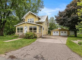 1140 W Jackson St, Stevens Point, WI 54481