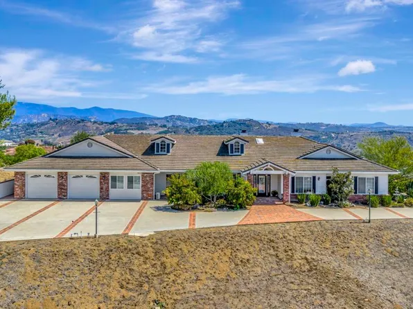 2975 Dos Lomas, Fallbrook, CA 92028