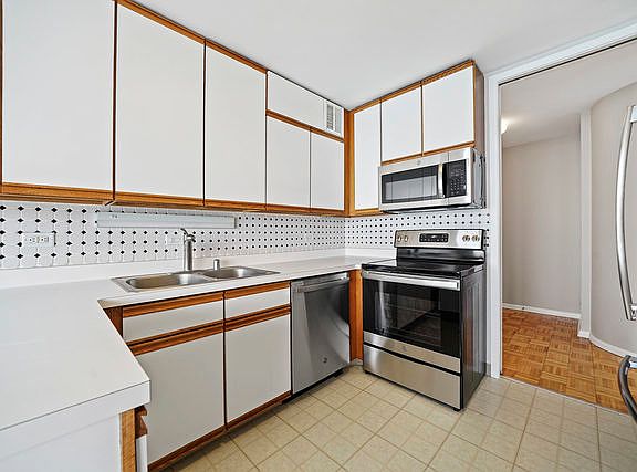 2nd image of 505 N Lake Shore Dr APT 2303