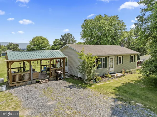 166 Elizabeth Ln, Edinburg, VA 22824
