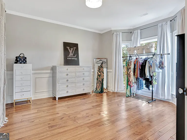 140 Lake Park Ct — Photo 41