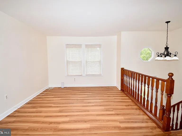 25253 Conrad Ct — Photo 9