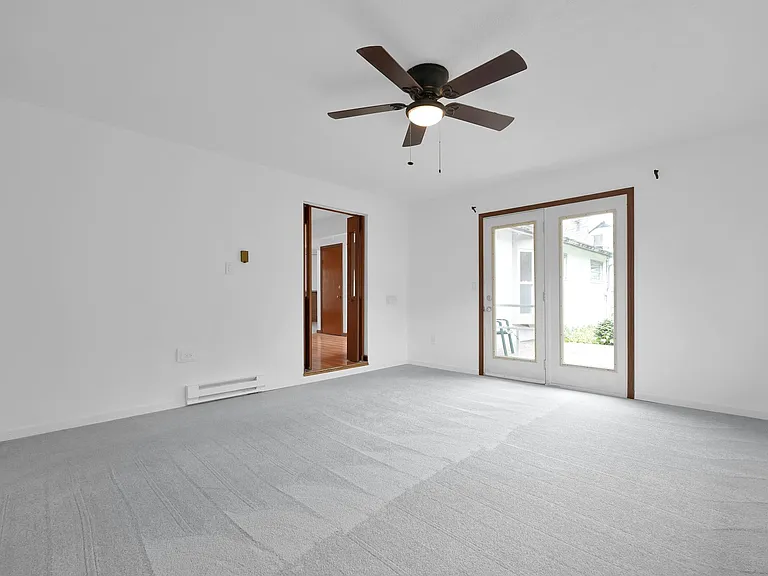 760 Drummond Ct — Photo 10