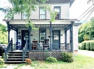 85 Chapin St, Canandaigua, NY 14424