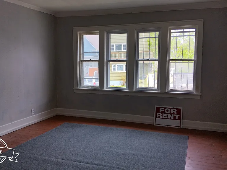1827 W Grant St #1827 — Photo 3
