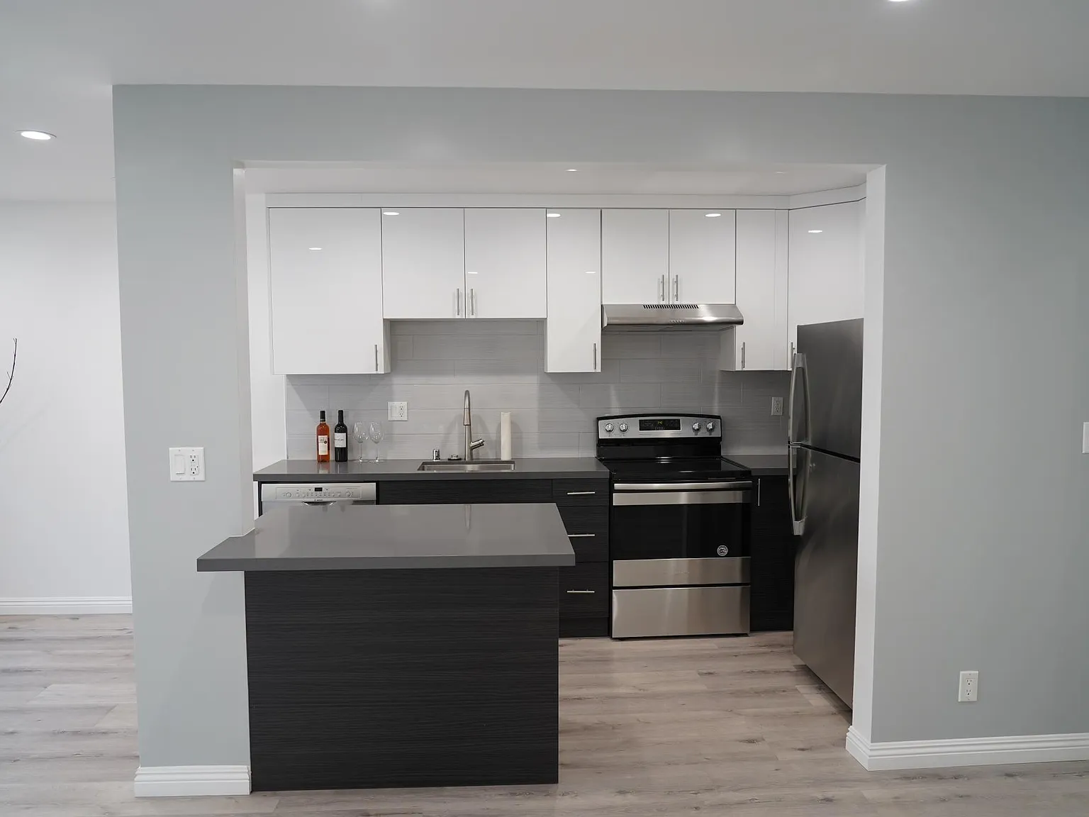 2852 Sawtelle Blvd — Photo 4