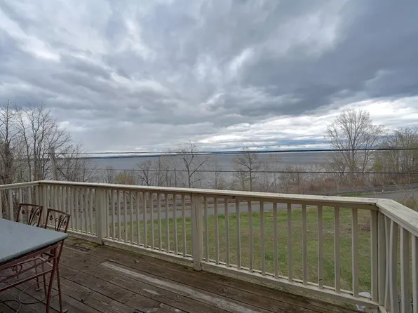 7 Grand Isle Way, Plattsburgh, NY 12903