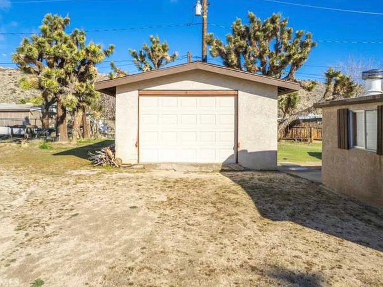 6936 Grand Ave — Photo 12