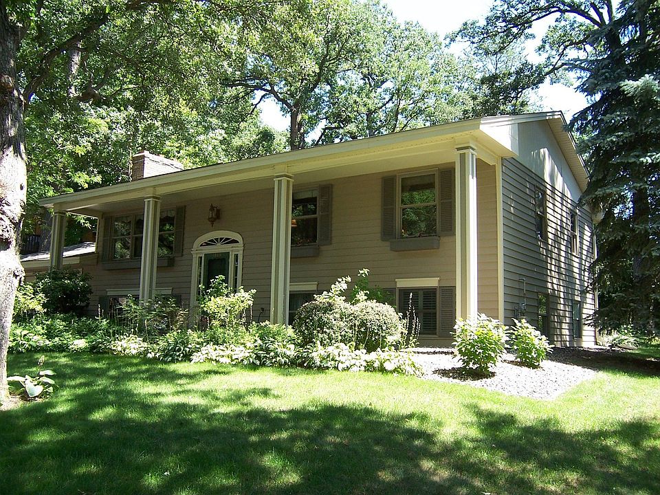 1st image of 1849 Lamplight Dr