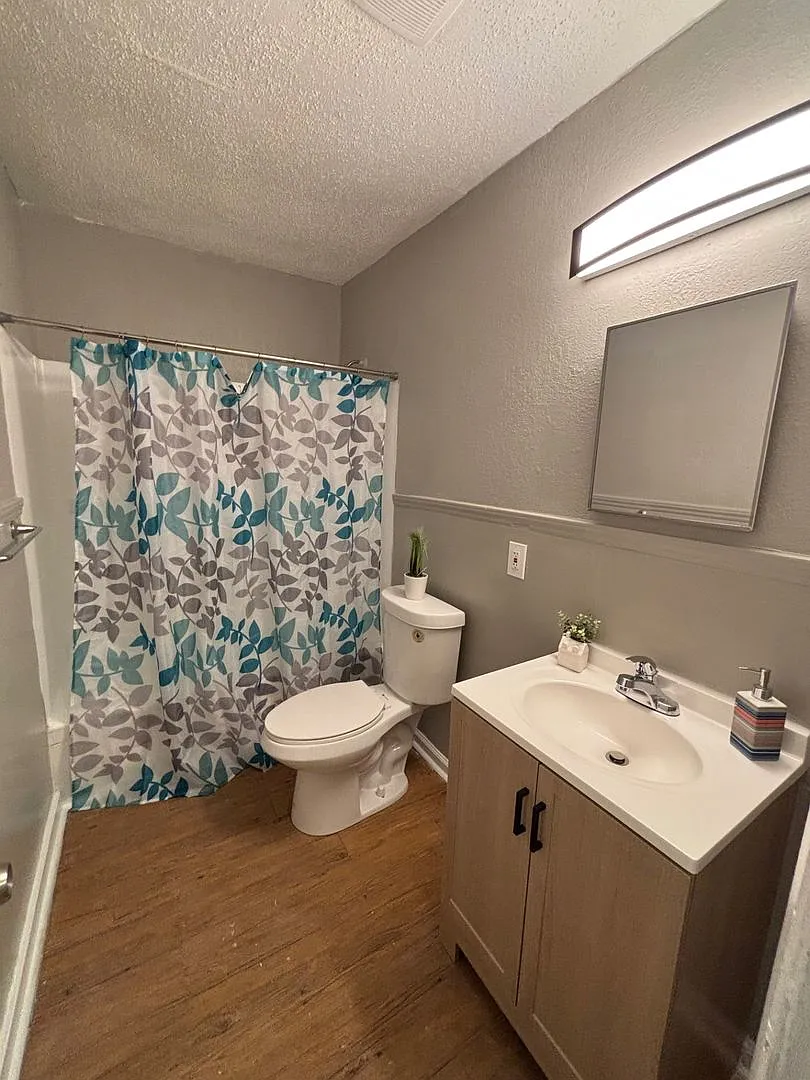 3604 Jonquil St — Photo 4