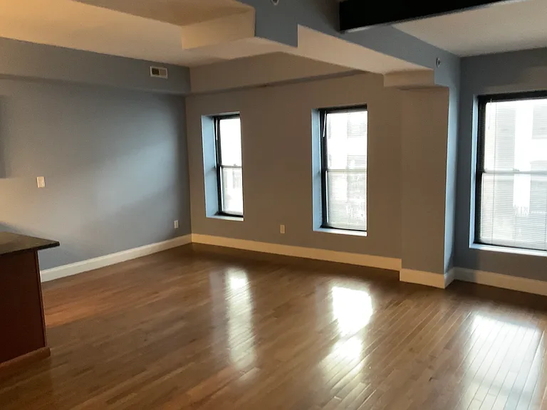 1710 Fleet St #3 — Photo 9