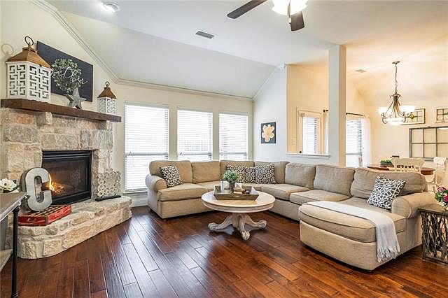 1st image of 9770 Royalwood Ln