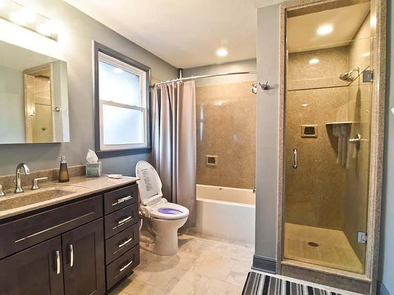 Master Bath Full Tub and Shower