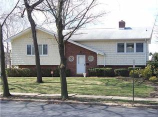 146 Devoe Ave, Spotswood, NJ 08884