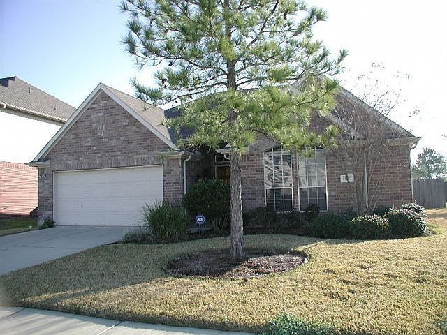 1st image of 19202 Poplar Trails Ln
