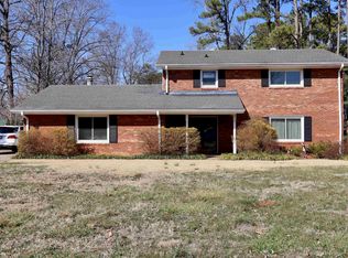 417 Wedgewood Dr, Boiling Springs, SC 29316