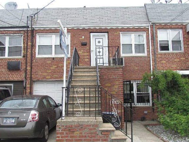 1st image of 2541 70th St