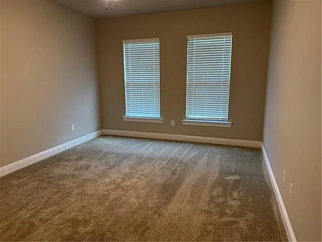 557 Claiborne Trails Dr — Photo 20