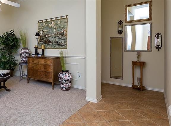 5th image of 9720 Hathman Ln