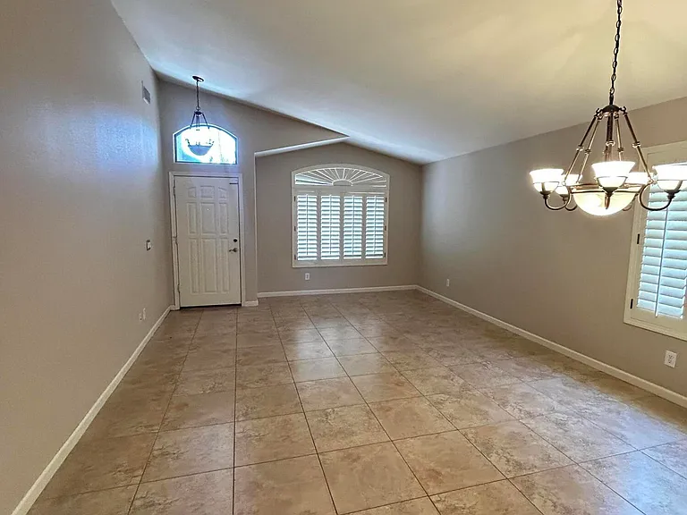 12406 W San Juan Ave — Photo 2