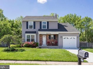 37 Brookstone Dr, Voorhees, NJ 08043