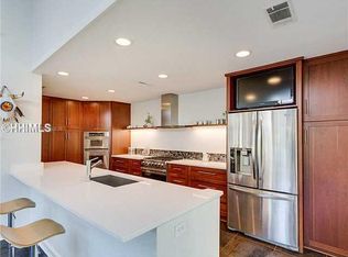 32 Ridgewood Ln, Hilton Head Island, SC 29928