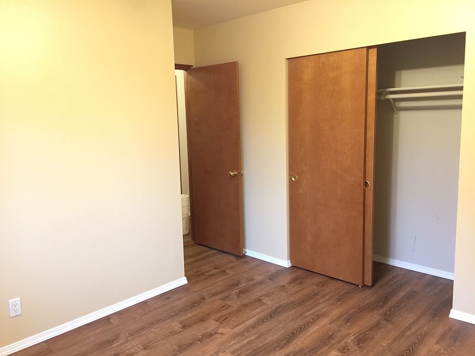 1st image of 8205 142nd Ave NE