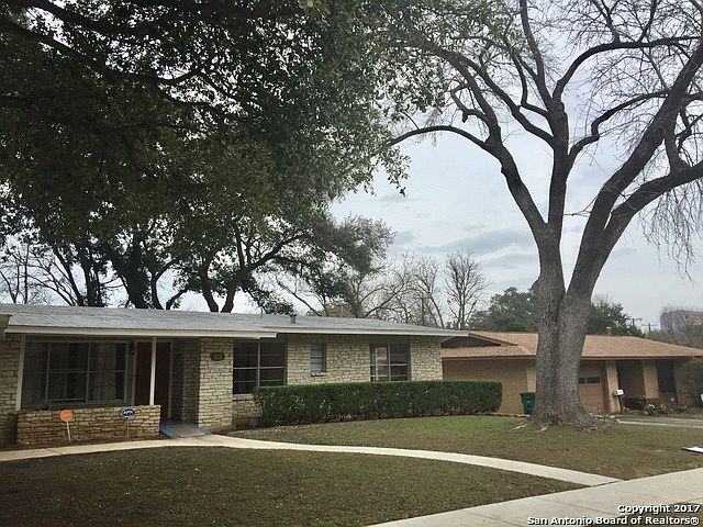 1st image of 323 Montfort Dr