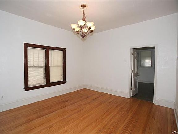 5th image of 4164 Juniata St