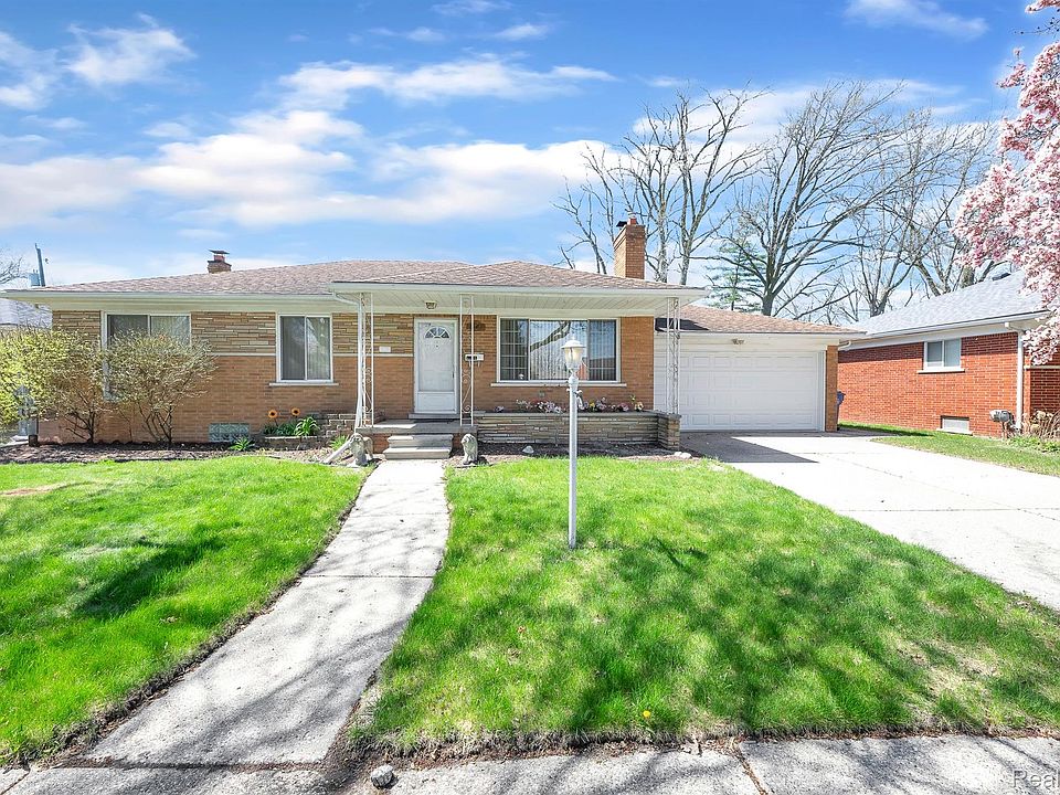 1st image of 27319 La Rose Dr