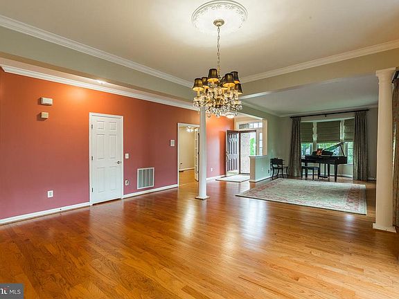 Dining Room Towards Dining Room