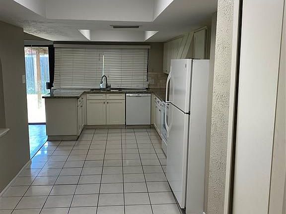 5th image of 16822 Great Glen Dr