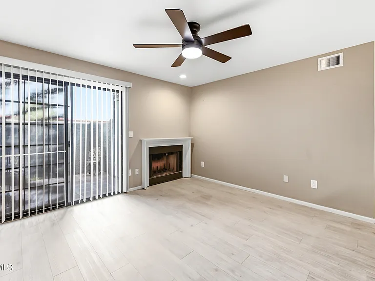 533 W Guadalupe Rd #1016 — Photo 4