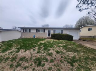 1275 Bobolink Dr, Florissant, MO