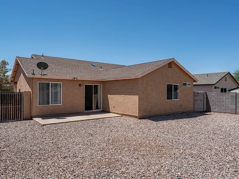 1762 E Sycamore Rd — Photo 19