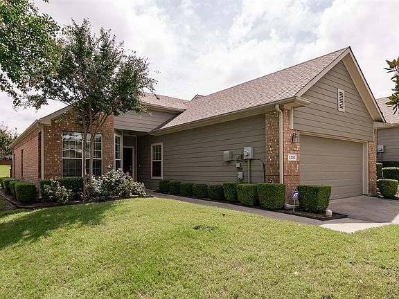 2nd image of 3236 Judge Holland Ln