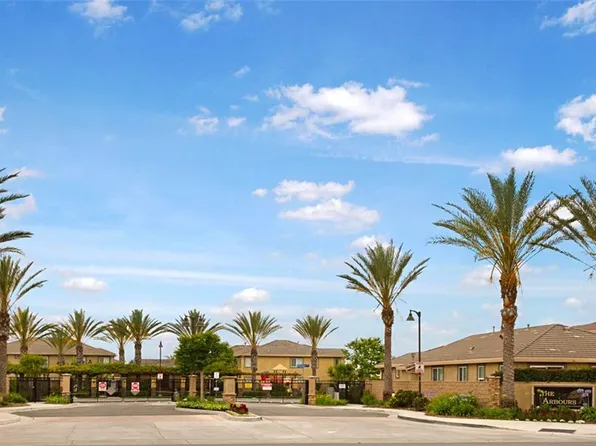 2752 Vine St, Pomona, CA 91767