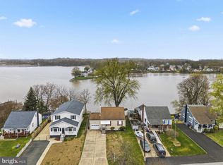 54 Wagners Ln, Baltimore, MD 21221