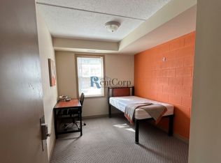 204 Lester St UNIT 1, Waterloo, ON N2L3W4
