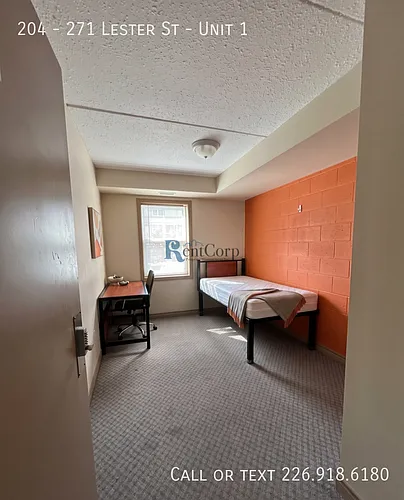 204 Lester St Photo 1